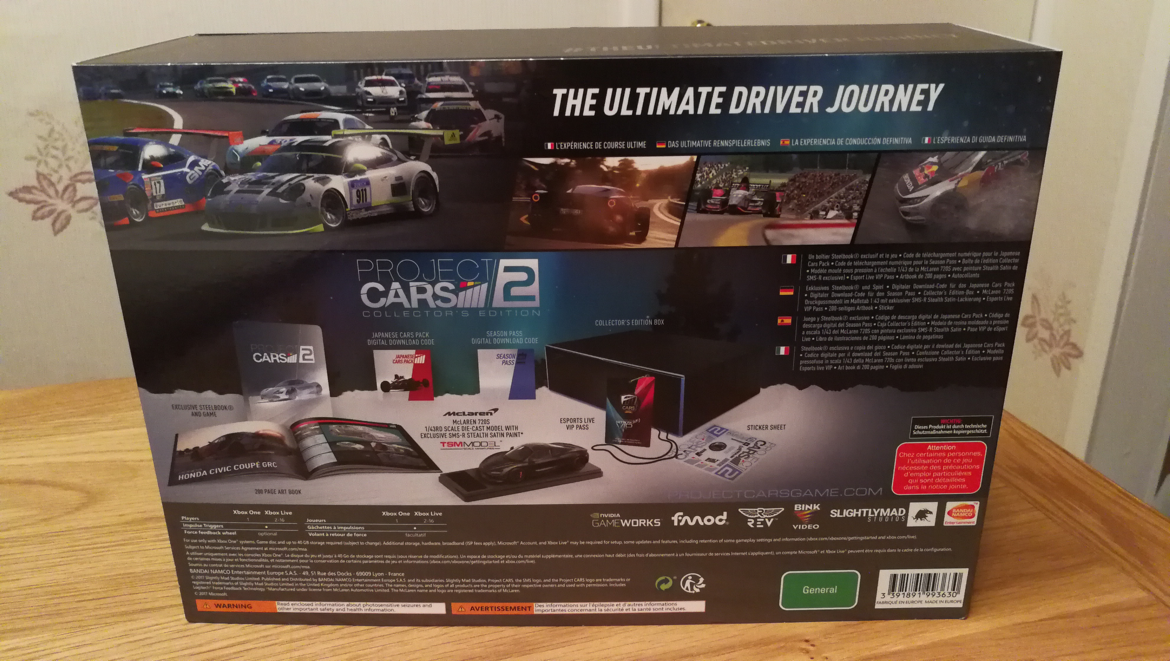 Unboxing the Project CARS PS4 Limited Edition Steelbook - Team VVV