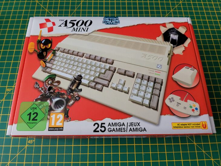 1:10 scale Commodore Amiga 500 mini monitor 1084 Retro Computer NO